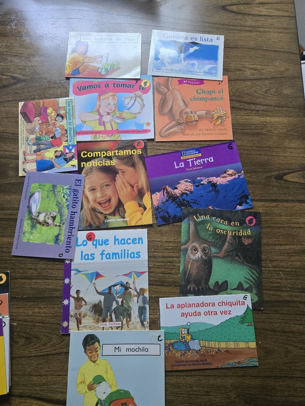 Lot Of Spanish Books Children Various Titles